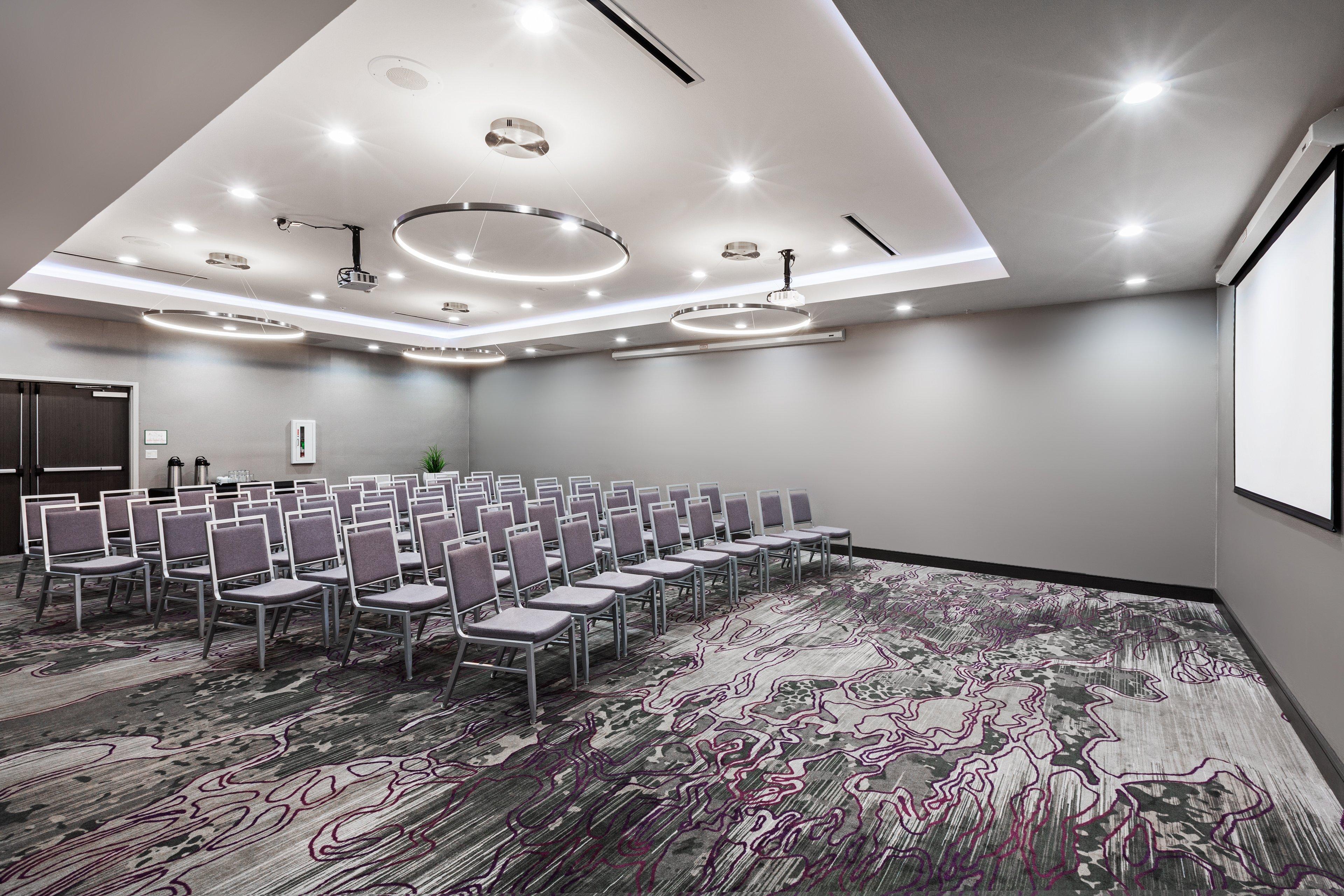 Holiday Inn Lubbock South By Ihg Exterior photo